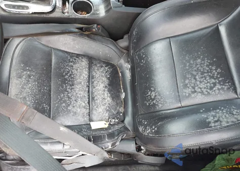 2015 Chevrolet Malibu 1Lz z USA, uszkodzony, nr VIN 1G11F5SL3FF155597